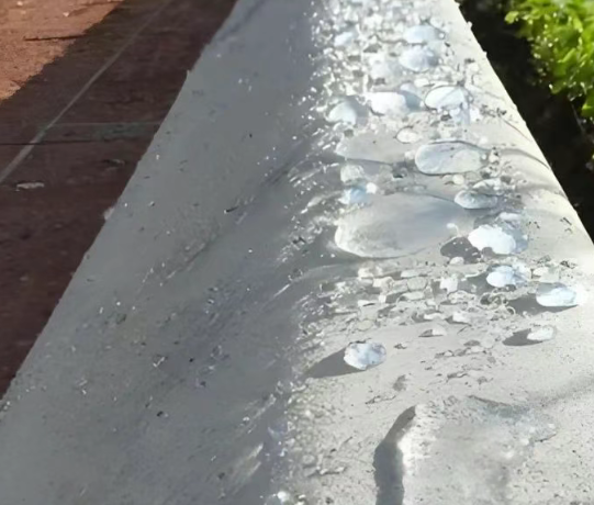 东宁硅烷浸渍涂料在混凝土保护中的应用